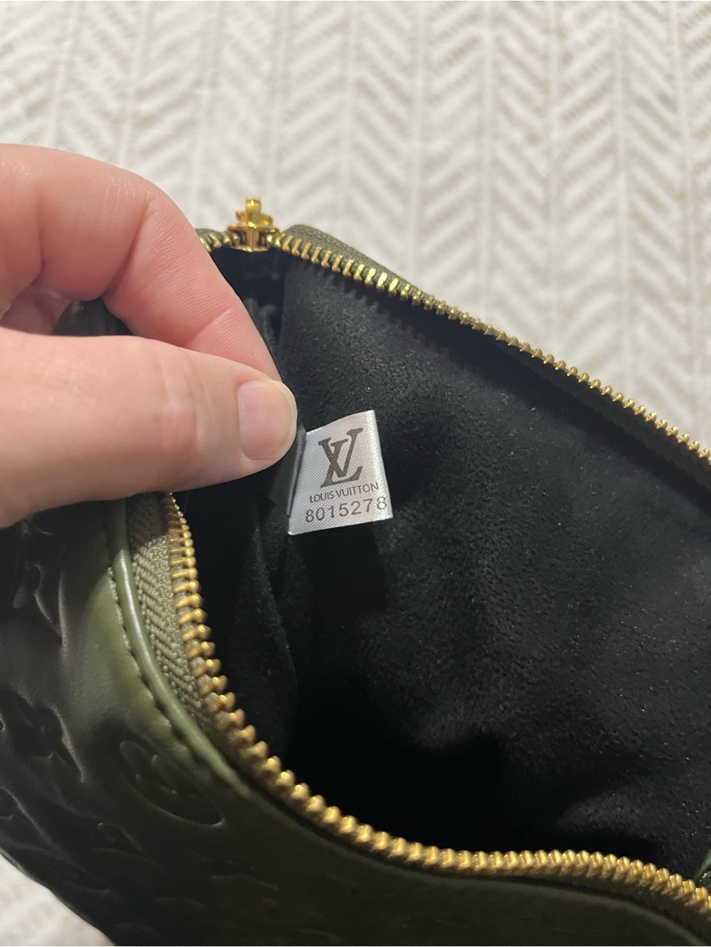 Louis Vuitton Olive Green Embossed Monogram Crossbody with Matching Pouch - Picture 14 of 16